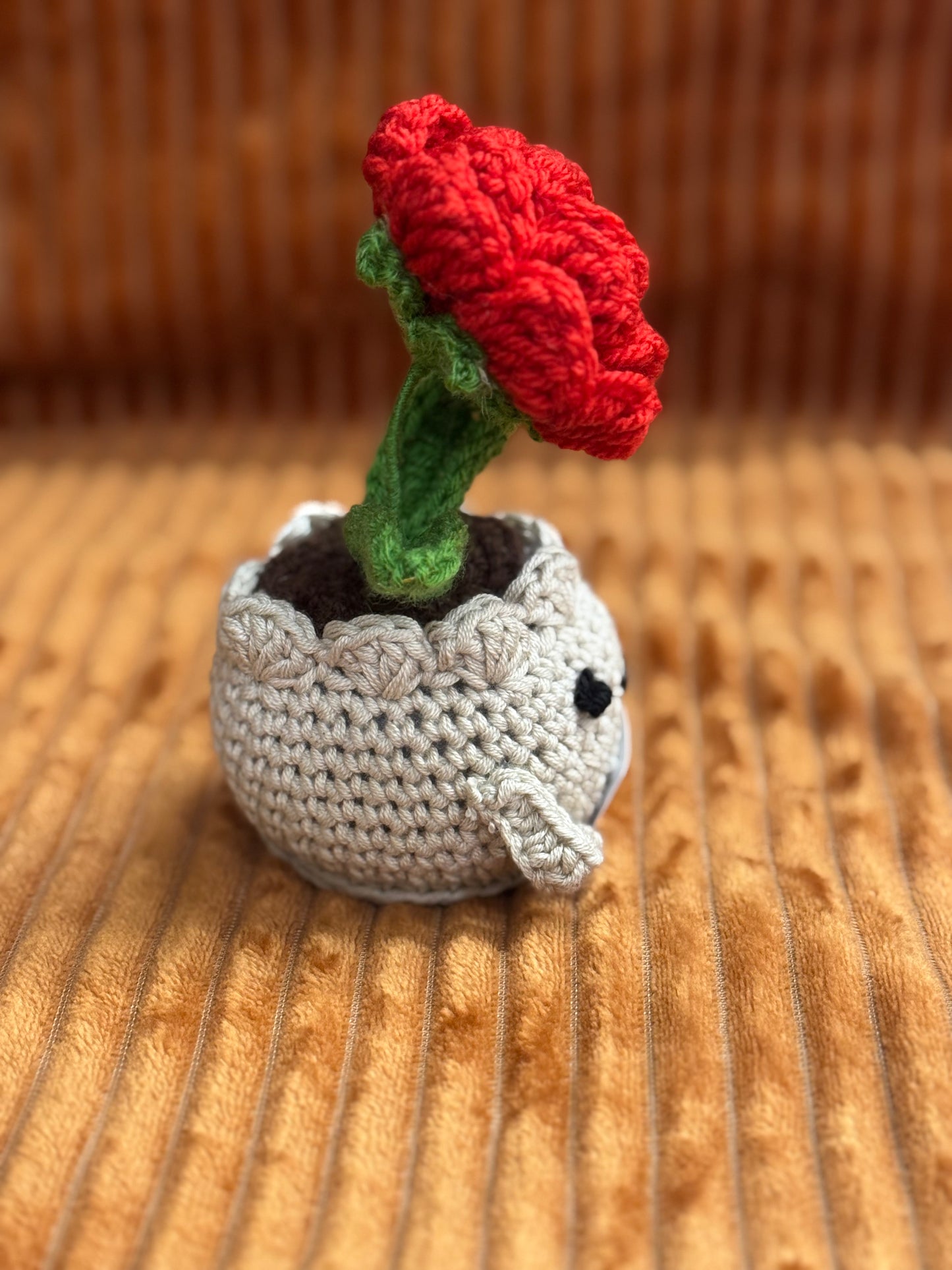 Knot a Rose Pot