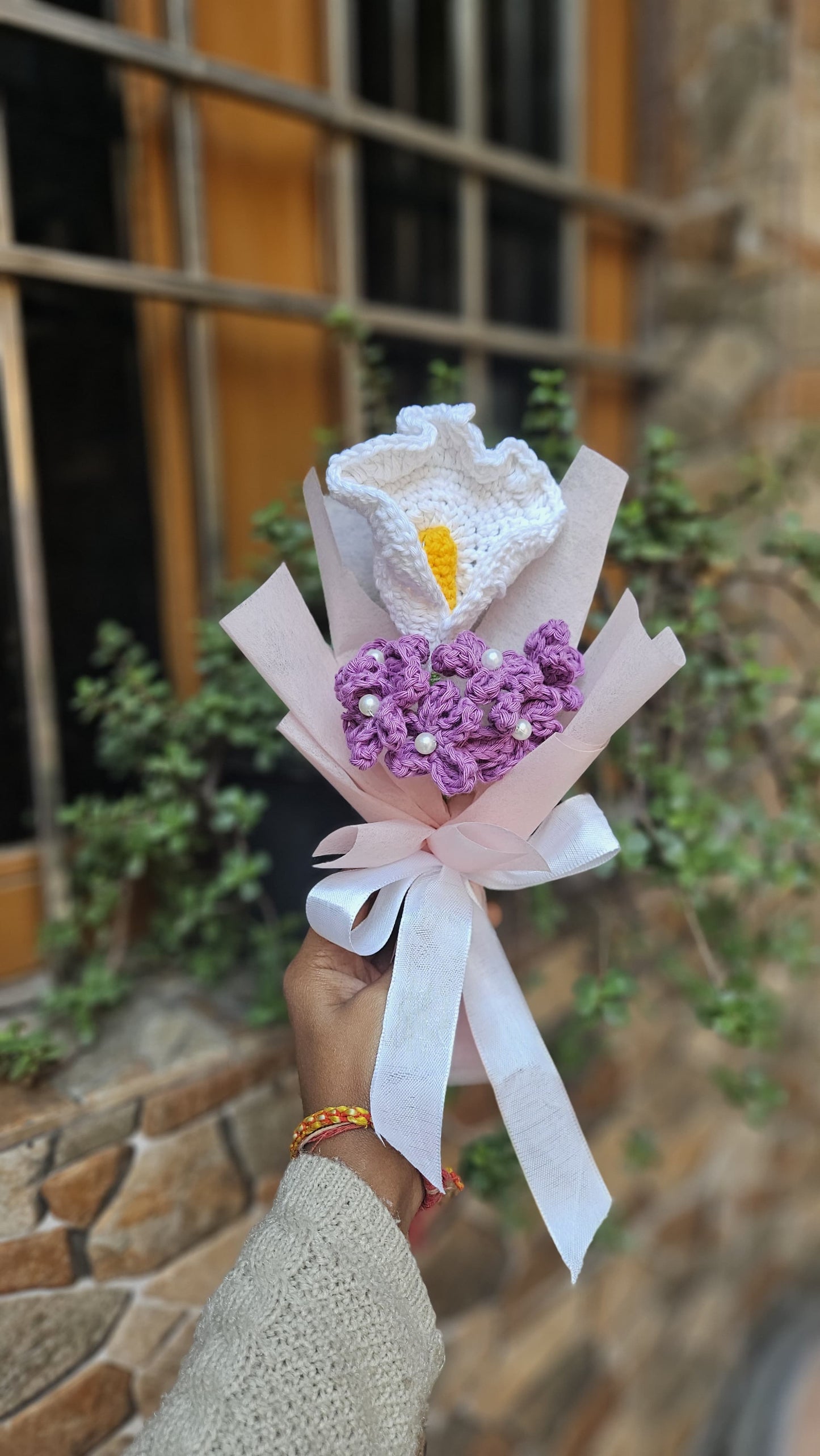 Handmade Crochet Calla Lily & Pearl Flower Bouquet – Elegant Keepsake Gift