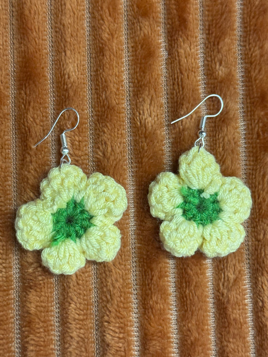 Daisy Dangles – Bloom with Every Wear!