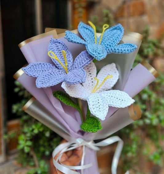 Triple Bloom – 3 Lily Bouquet
