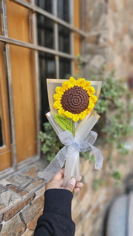 Sunny Sprout – Small Stem Sunflower Bouquet